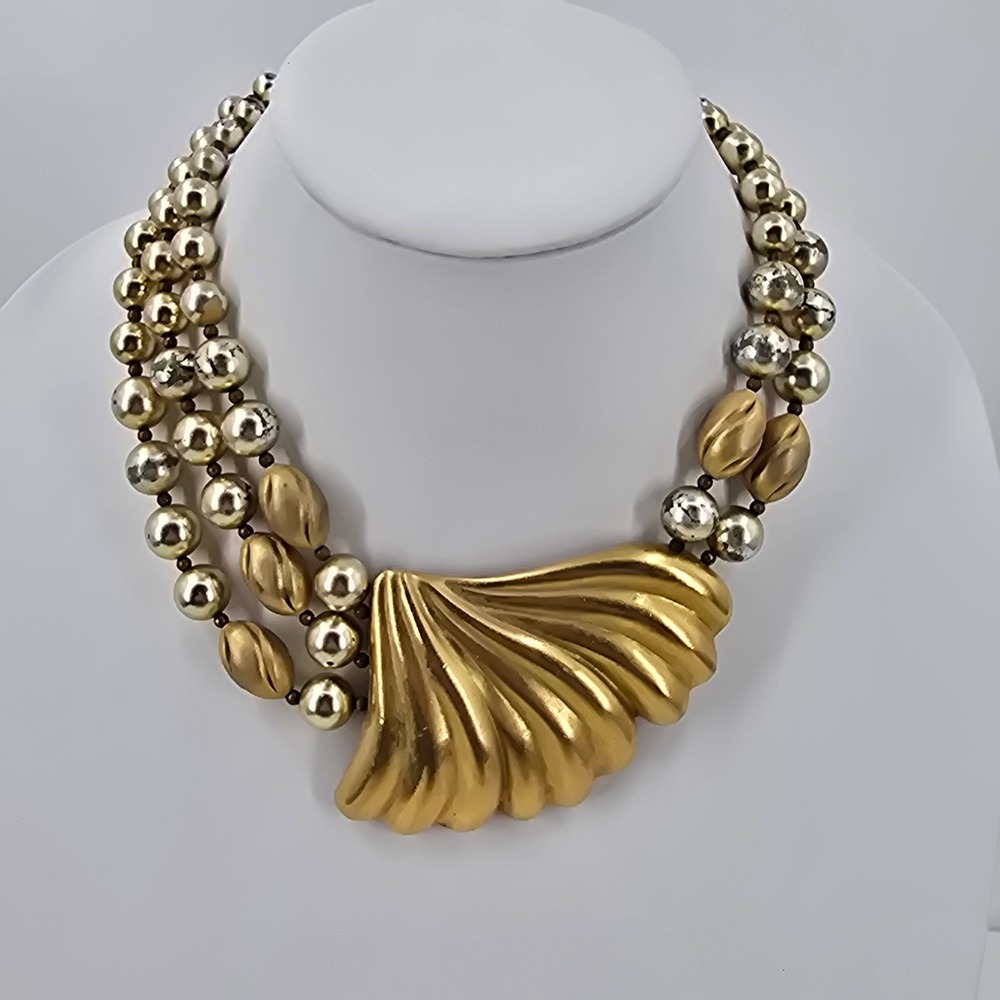 Vintage Gold Tone Multi Strand Shell Necklace Statement Nautical Bib Bead READ